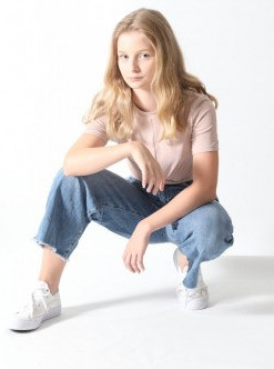 Heidi prev btn