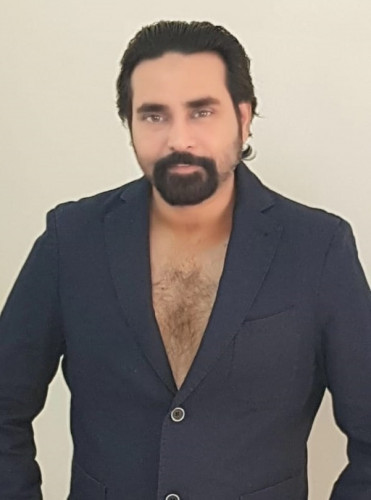 Adeel prev btn