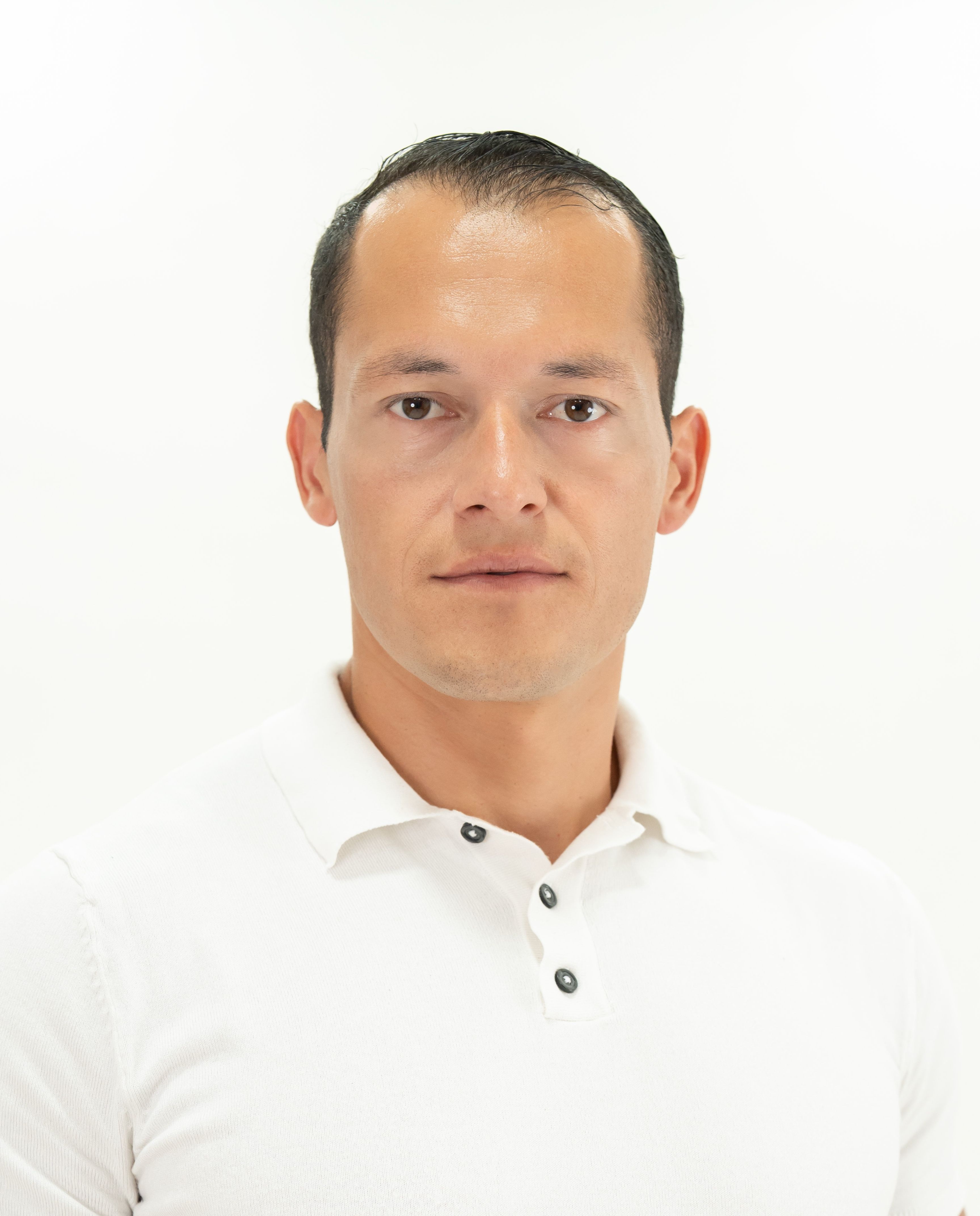 Discover Andreass unique portfolio on MMG Talent!
