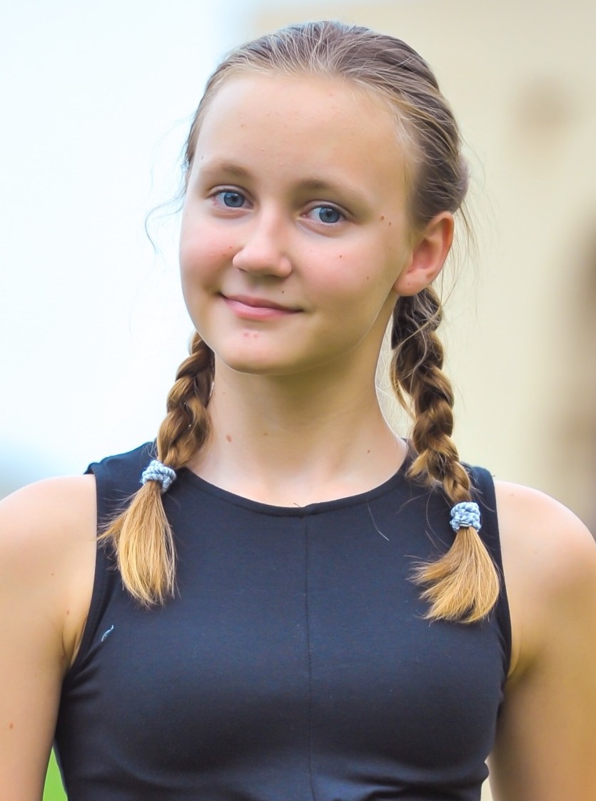 Discover Dianas unique portfolio on MMG Talent!