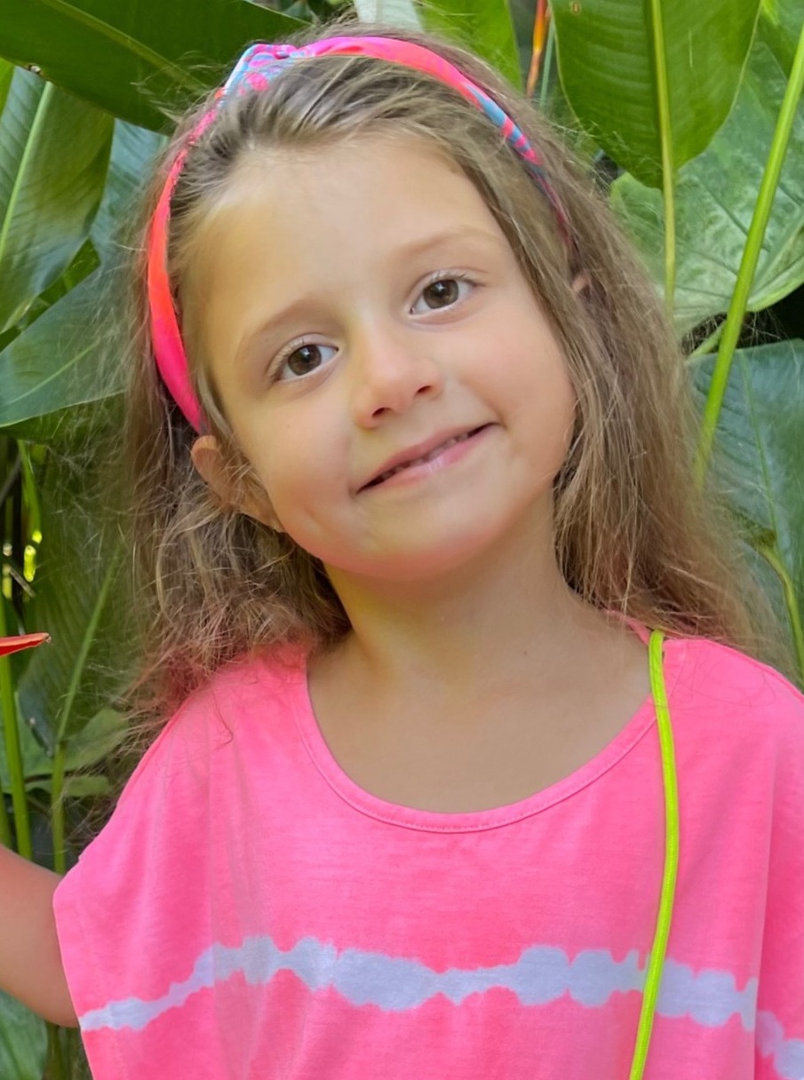 Angelika from Dubai Portfolio & Profile Model MMG Talent