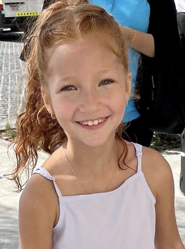 Ayla from Dubai | Portfolio & Profile - Model, Actor | MMG Talent