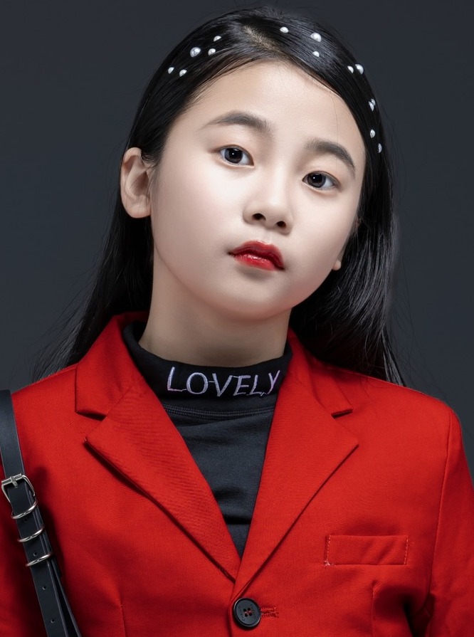 discover-chenxis-unique-portfolio-on-mmg-talent