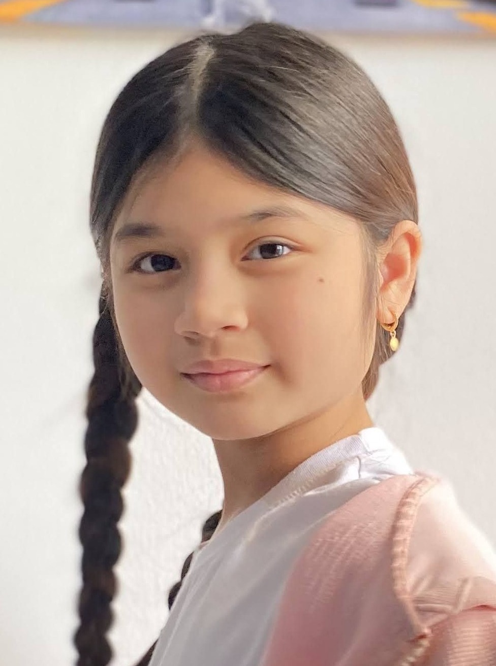 discover-lorin-alexas-unique-portfolio-on-mmg-talent