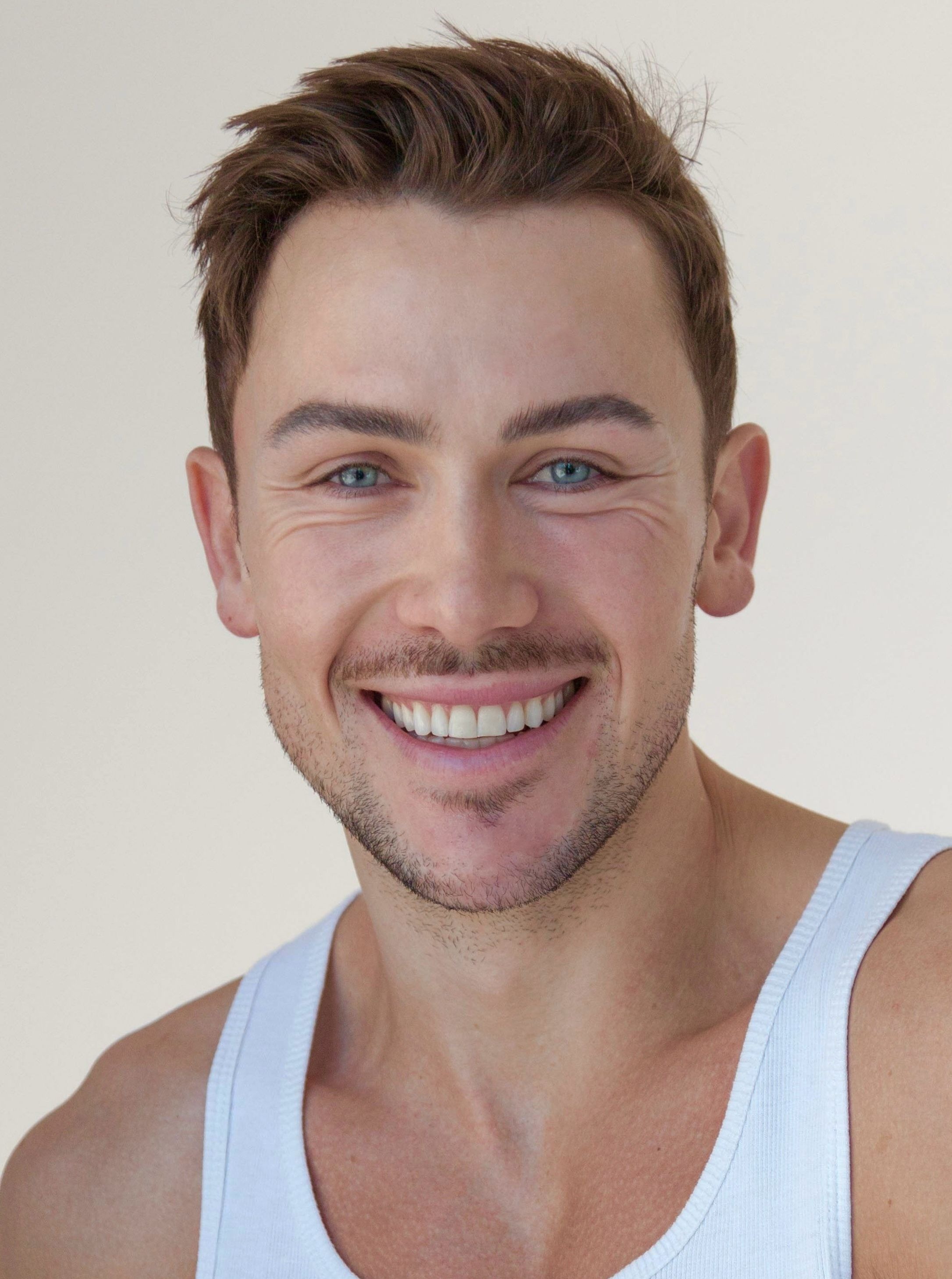 Discover Matthews unique portfolio on MMG Talent!