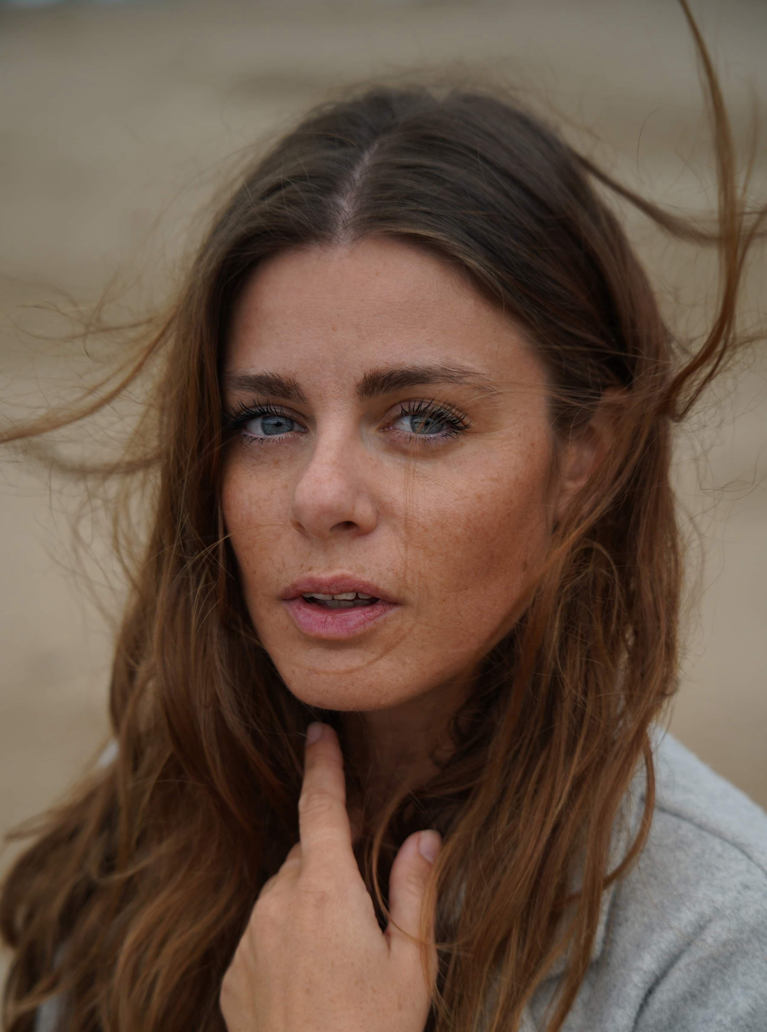 discover-floras-unique-portfolio-on-mmg-talent