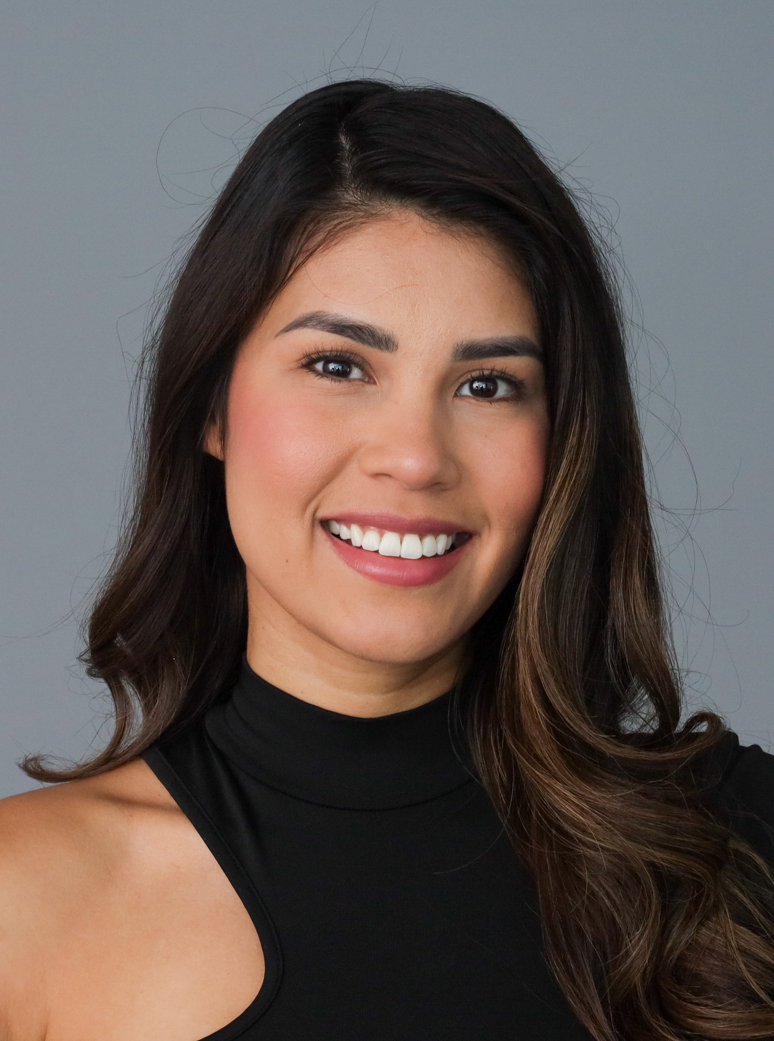 Discover Evelyns unique portfolio on MMG Talent!