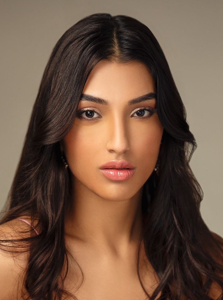 Discover Ayeshas unique portfolio on MMG Talent!