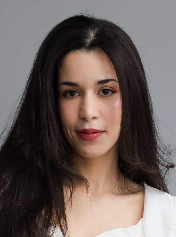Discover Aminas unique portfolio on MMG Talent!