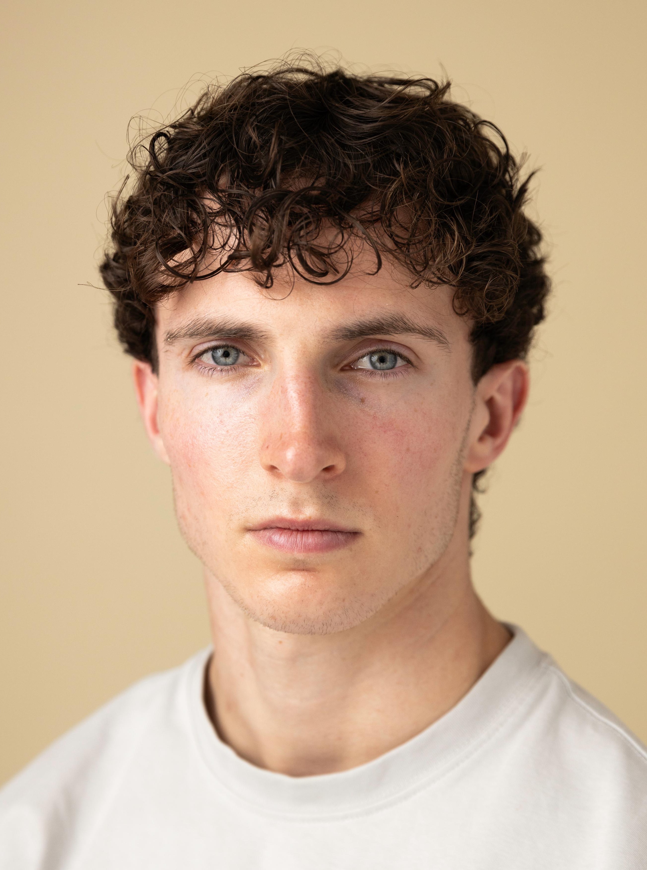 discover-aarons-unique-portfolio-on-mmg-talent