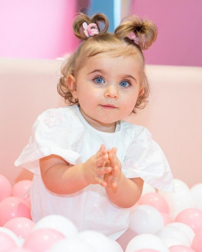 featured artist preview