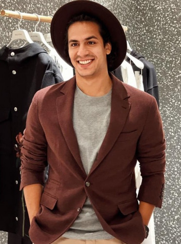 Ahmed Hassan prev btn