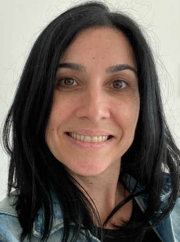 Alexandra prev btn