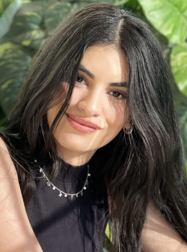 Tinhinane top model dubai  Tinhinane