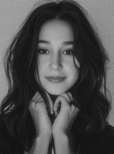 Monica elizabeth fashion model  Monica elizabeth