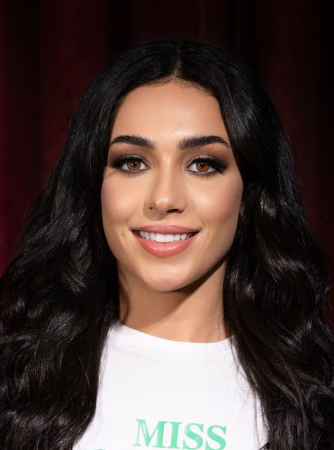 Yara top model dubai  Yara