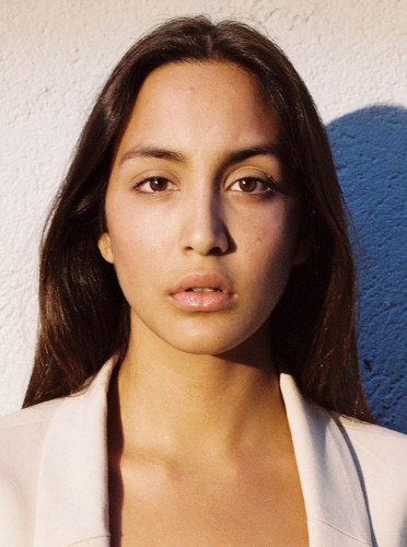 Amy Lily model in uae  Amy Lily