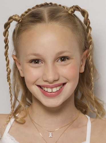 Felicia model in uae  Felicia