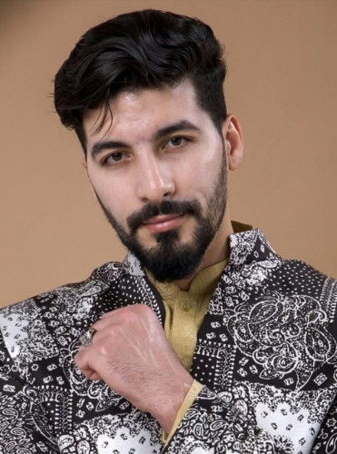 Salah top model dubai  Salah