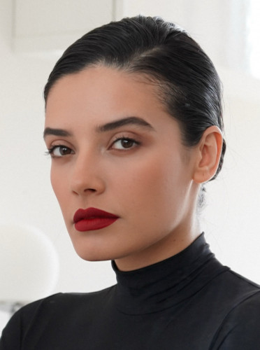 Ava model in uae  Ava