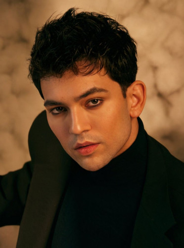 featured artist preview