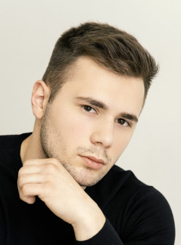 featured artist preview