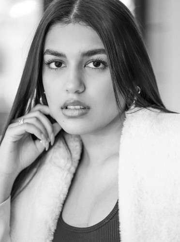 Sharon top model dubai  Sharon