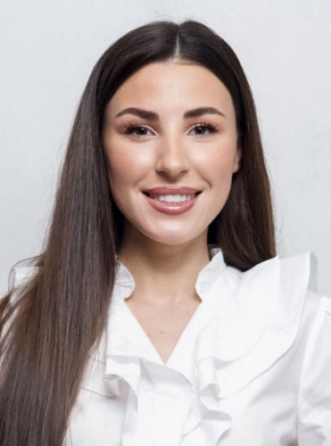 Arina model in uae  Arina