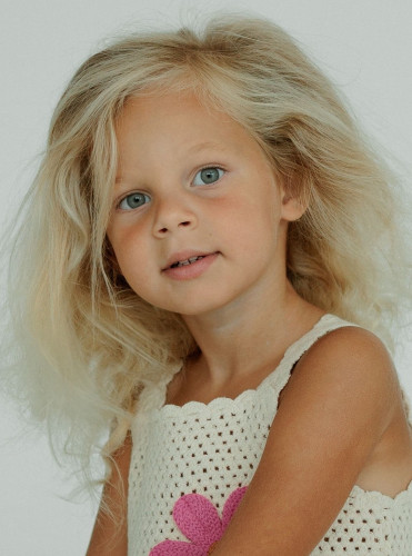 featured artist preview