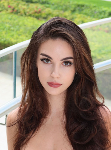 Anastasiya model in uae  Anastasiya