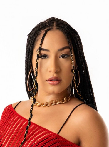 Discover Julieths unique portfolio on MMG Talent!