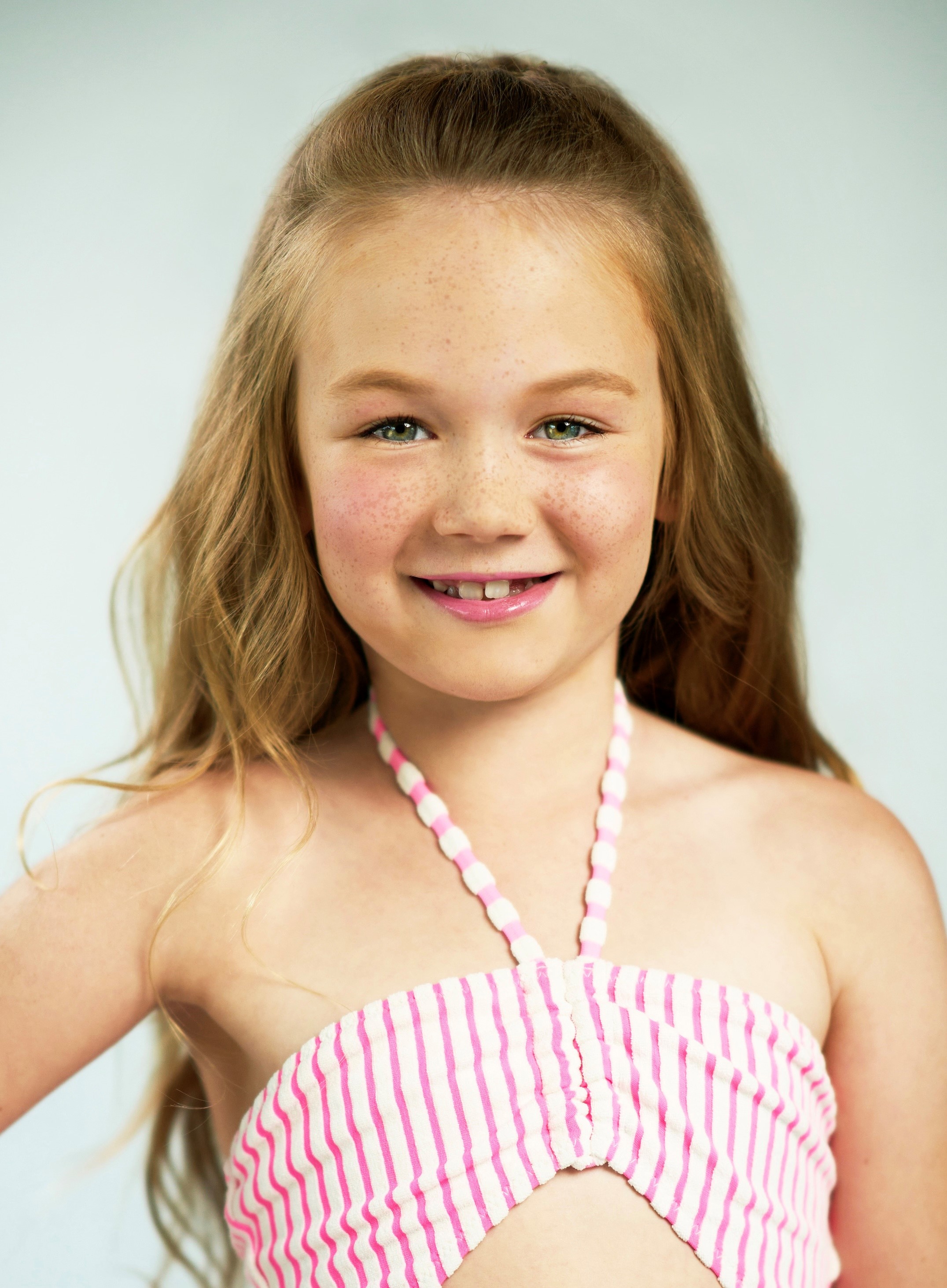 Discover Caylas unique portfolio on MMG Talent